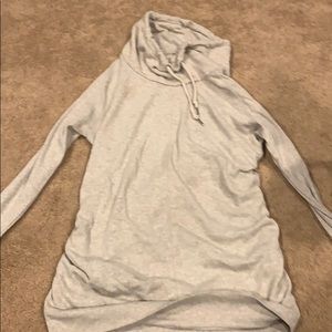 Cream maternity sweatshirt